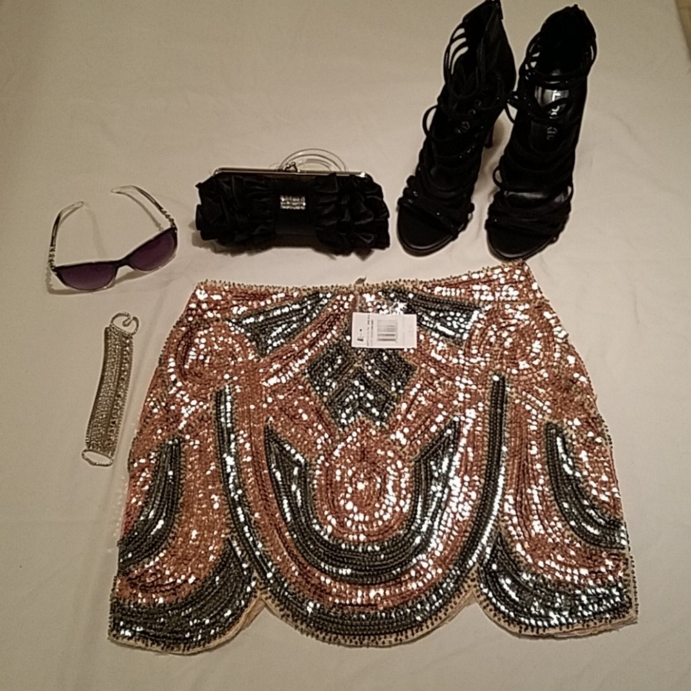 NWT Sequin, Beaded Mini Skirt Size Medium